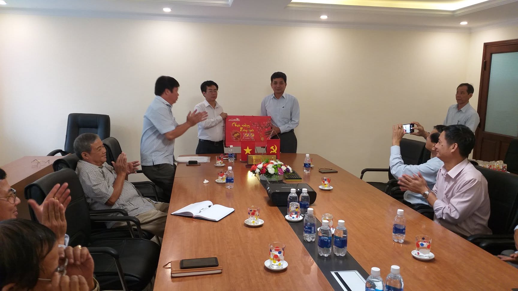 Lãnh đạo Công ty CP Vận tải Đường sắt Sài Gòn thăm và chúc Tết CBCNV Xí nghiệp Toa xe Đà Nẵng 