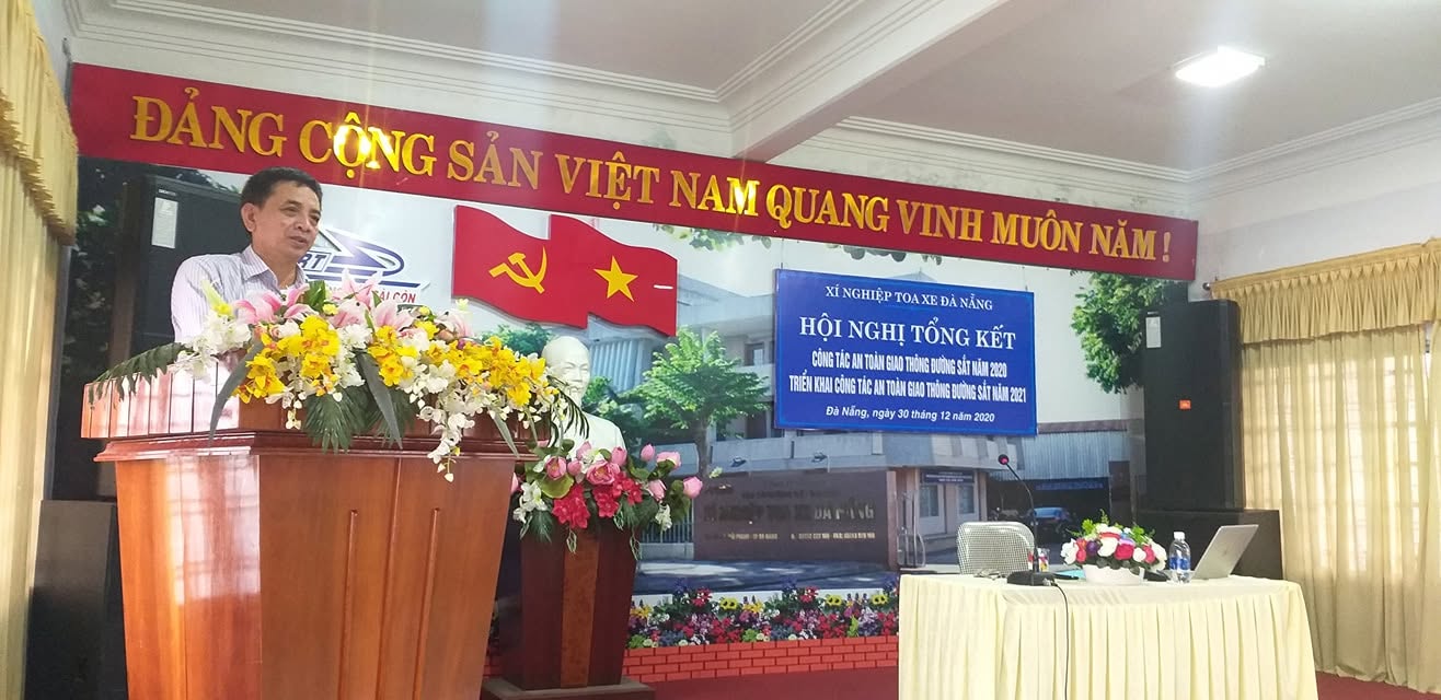 Xí nghiệp Toa xe Đà Nẵng tổ chức Hội nghị tổng kết công tác An toàn giao thông đường sắt năm 2020 và triển khai nhiệm vụ năm 2021 