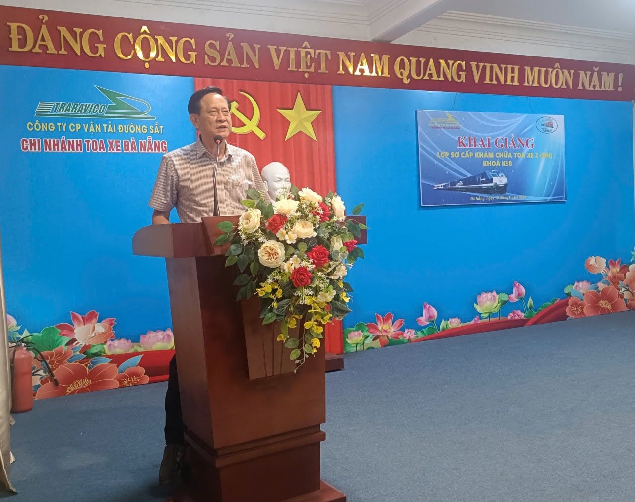 Chi nhánh Toa xe Đà Nẵng khai giảng lớp Sơ cấp Khám chữa toa xe 2 (Khóa K58)